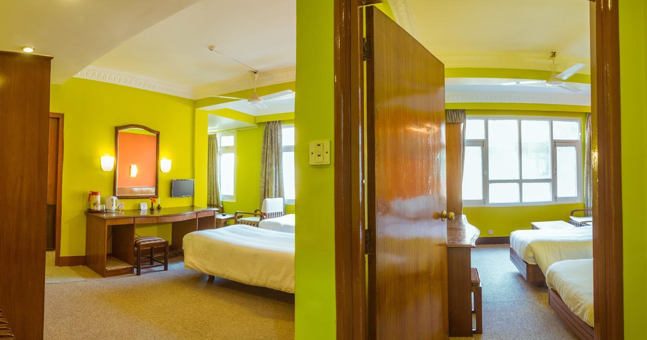 Harati Manor Inn Kathmandu Exterior photo